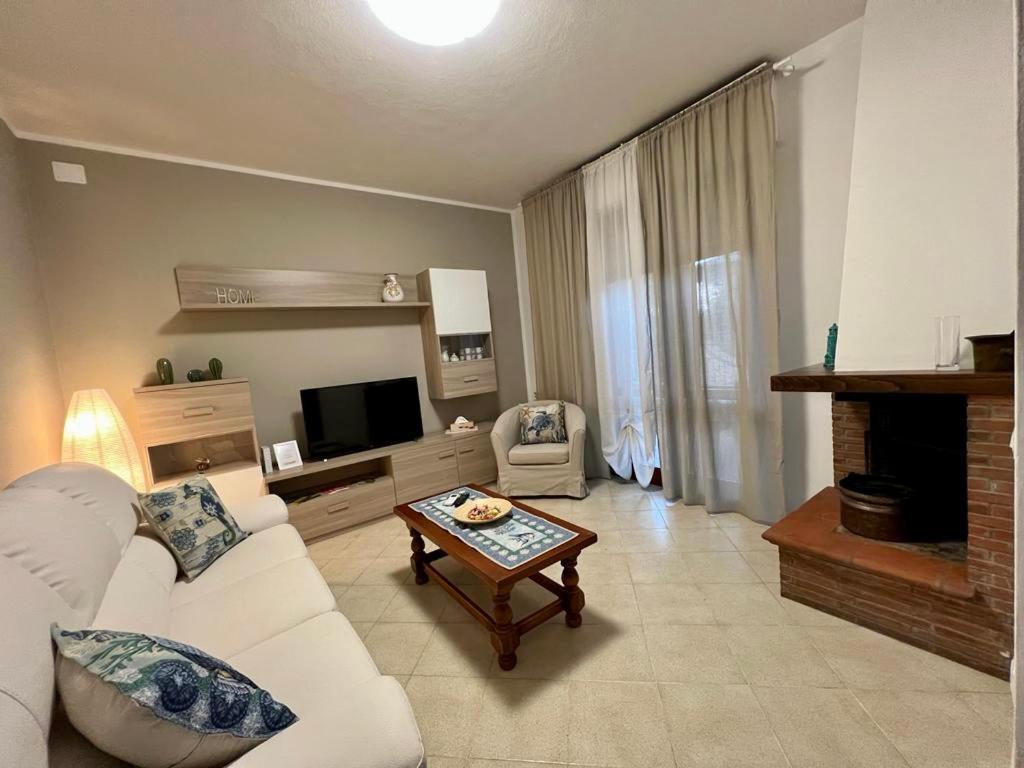 Appartamento Sunflower Viareggio Dış mekan fotoğraf